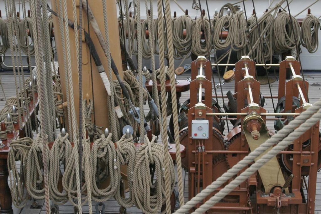 Cordages sur un navire