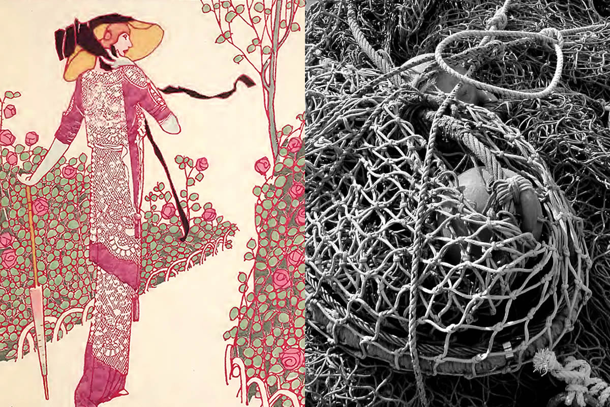 Une femme dans un vêtement crocheté et un amas de filets de pêche