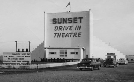 Sunset_Drive-In_Theatre,_Belmont_(I0027191-mod)